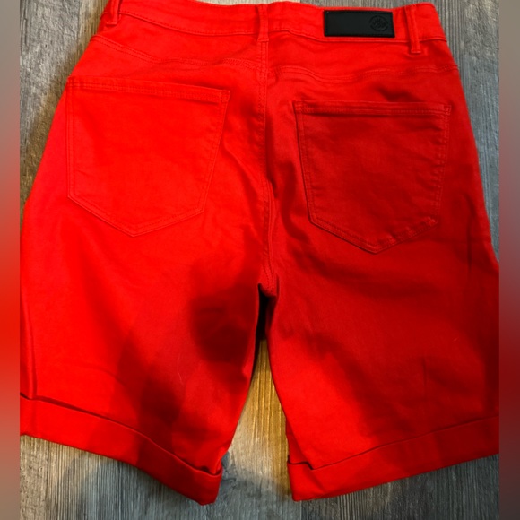 Vero Moda Red Denim Shorts NWOT - Picture 5 of 5